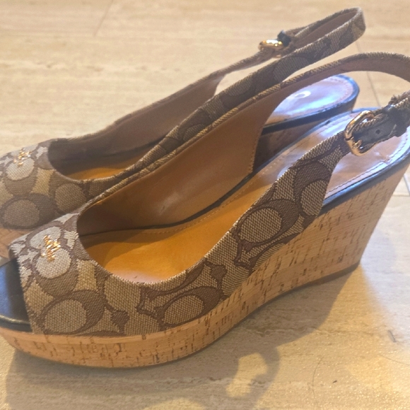 Coach Ferry Cork Wedge Jacquard Mongram Peeptoe Khaki/Chesnut Espadrilles - Picture 1 of 14